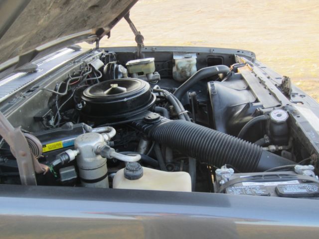 1986 Chevrolet C/K Pickup 1500 Silverado - photo 9