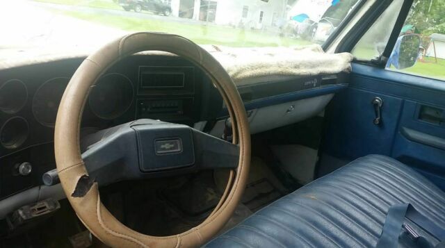 1986 Chevrolet C/K Pickup 2500 custom deluxe - photo 6