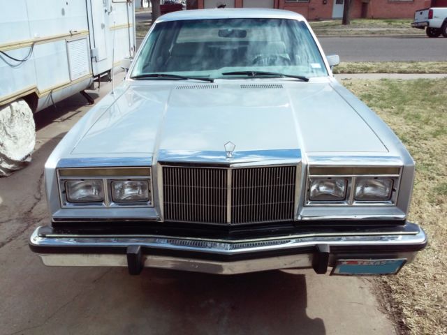 1986 Chrysler Fifth Avenue - photo 2