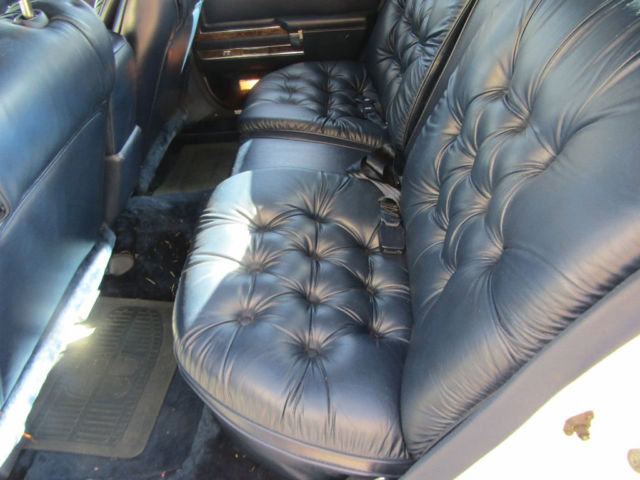 1986 Chrysler New Yorker Base Sedan 4-Door - photo 12