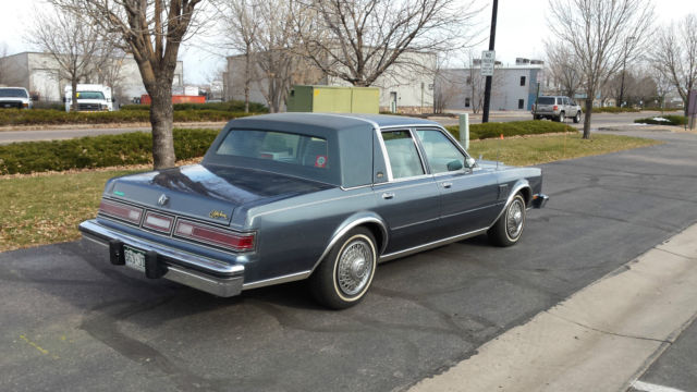 1986 Chrysler 5th avenue - photo 3