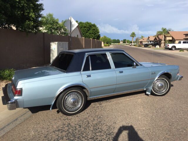 1986 Chrysler Other 4 door sedan - photo 8