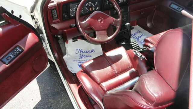 1986 Chrysler Laser XT - photo 9