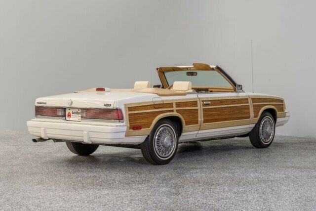 1986 Chrysler LeBaron -- - photo 10