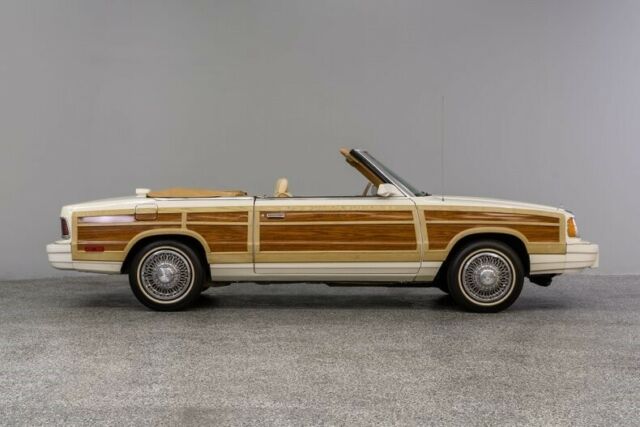 1986 Chrysler LeBaron -- - photo 12