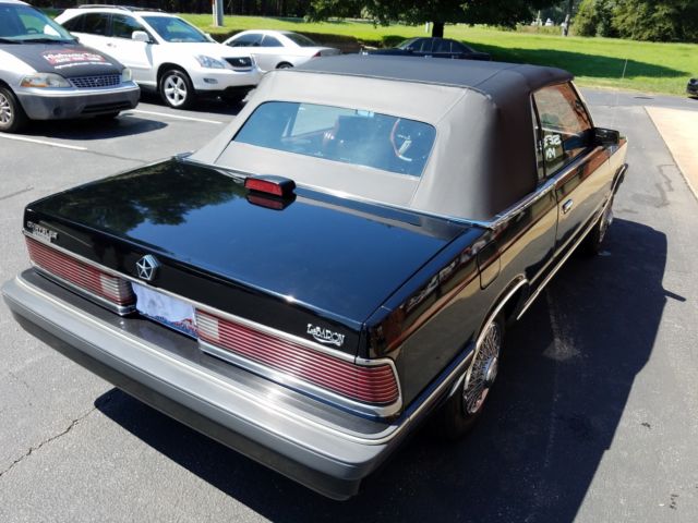 1986 Chrysler LeBaron - photo 4