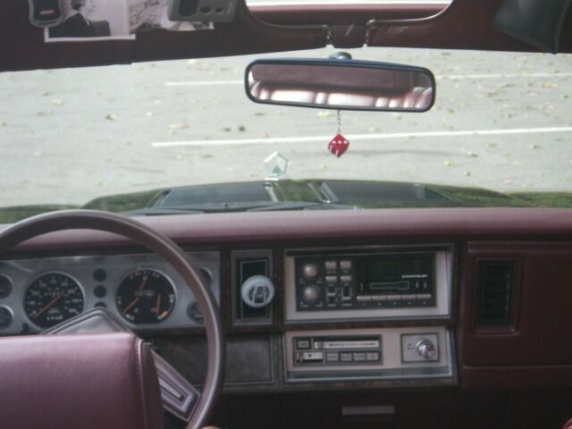 1986 Chrysler LeBaron - photo 8