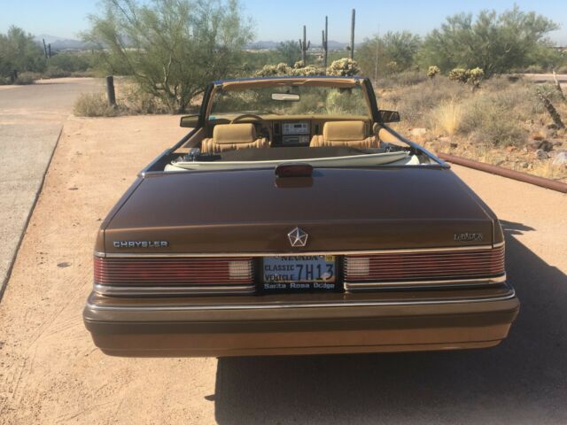 1986 Chrysler LeBaron - photo 3
