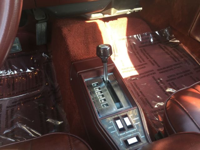 1986 Chrysler LeBaron - photo 12