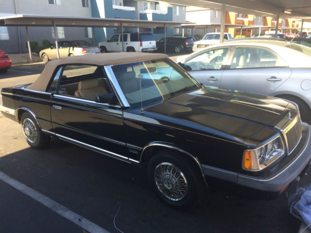 1986 Chrysler LeBaron Mark Cross Convertible 2-Door 2.2L 1986 Chrysler LeBaron