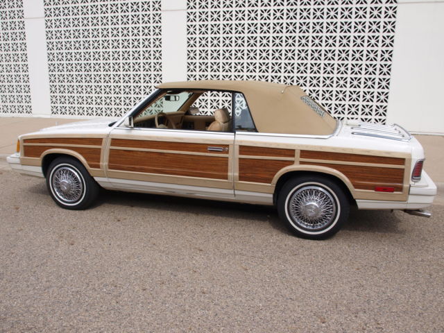 **1986 Chrysler LeBaron Town + Country Mark cross Convertible-1 of 501 No/RESV. 1986 Chrysler LeBaron Town + Country Mark cross