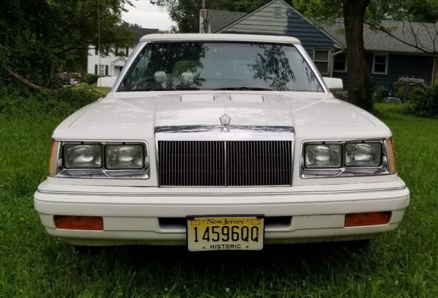 1986 Chrysler LeBaron Convertable - photo 2
