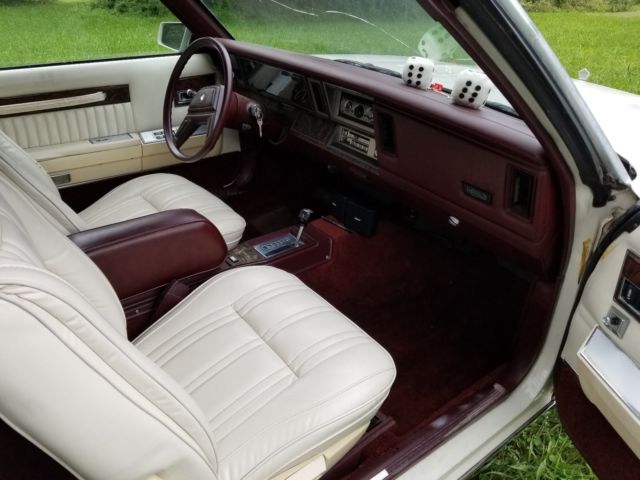 1986 Chrysler LeBaron Convertable - photo 9