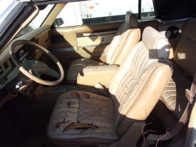 1986 Chrysler LeBaron - photo 7