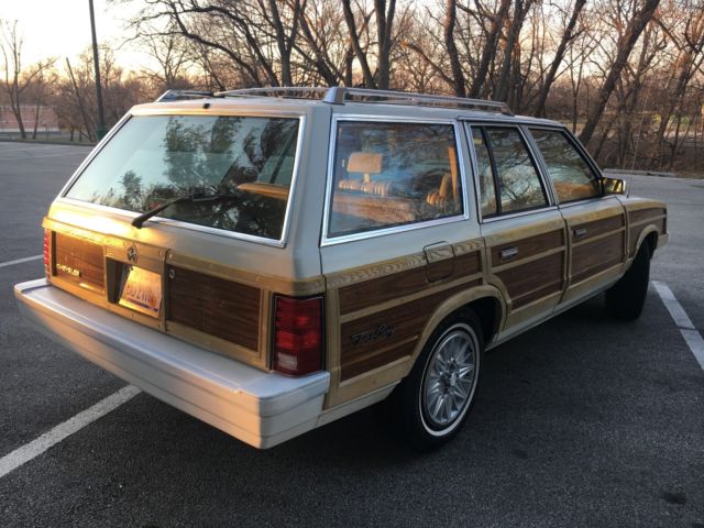 1986 Chrysler Town & Country WOODY - photo 6