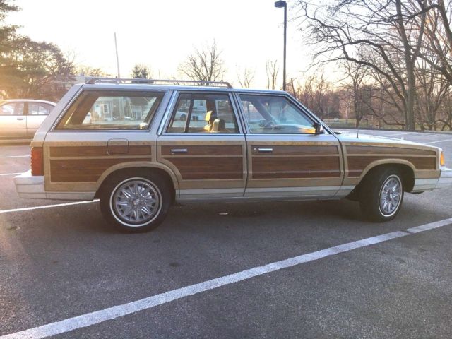 1986 Chrysler Town & Country WOODY - photo 7
