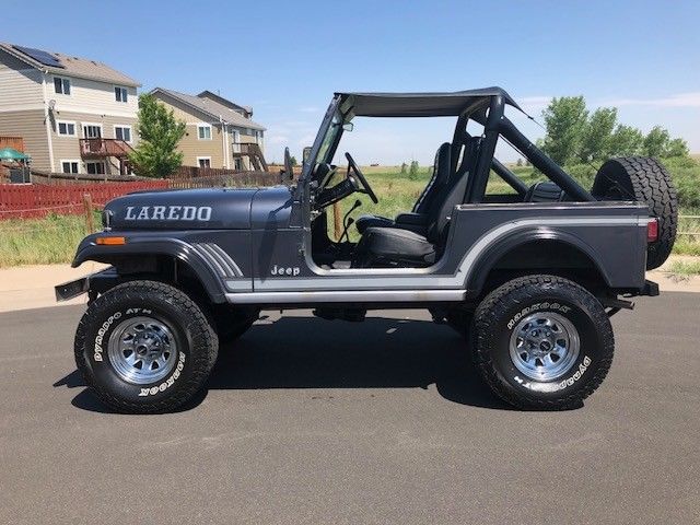 1986 CJ-7 LAREDO WITH 5 SPEED READY FOR SUMMER FUN WITH PAINT CODE 4M CHARCOAL 1986 Jeep CJ LAREDO