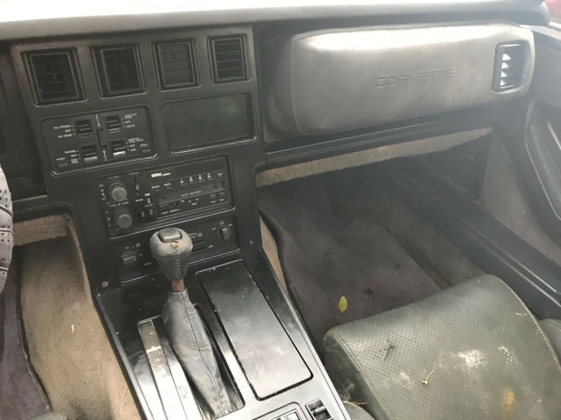 1986 Chevrolet Corvette - photo 12