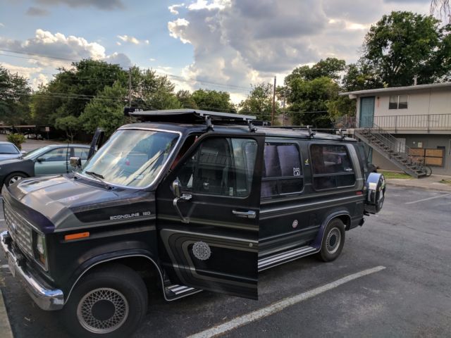 1986 Ford E-Series Van - photo 2