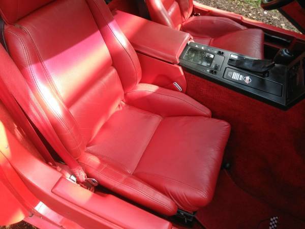 1986 Chevrolet Corvette - photo 10