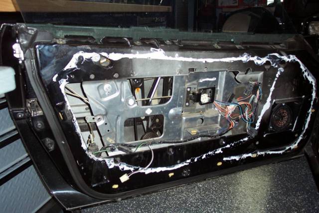 1986 Chevrolet Corvette Base Hatchback 2-Door - photo 4