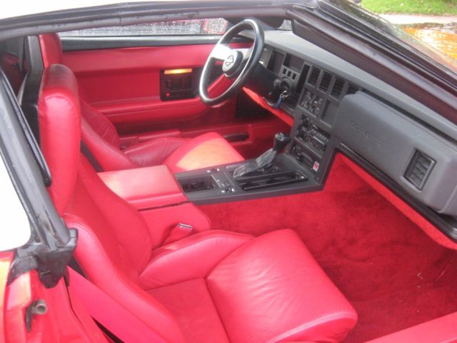 1986 Chevrolet Corvette Convertible - photo 2
