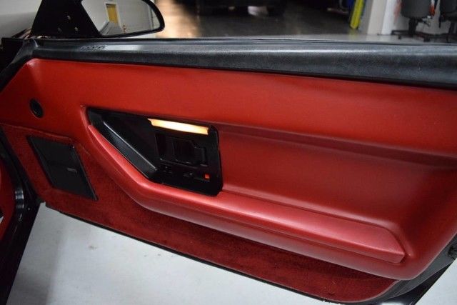 1986 Chevrolet Corvette Indianapolis 500 Pace Car Convertible 2-Door - photo 13