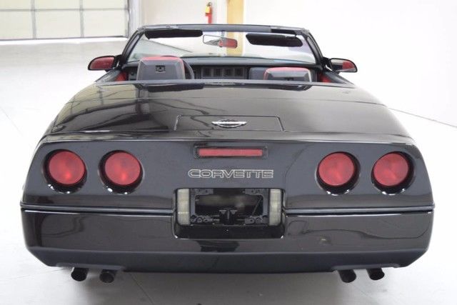 1986 Chevrolet Corvette Indianapolis 500 Pace Car Convertible 2-Door - photo 8