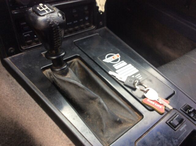 1986 Chevrolet Corvette 2 Door - photo 10