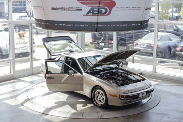 1986 Porsche 944 Coupe - photo 12