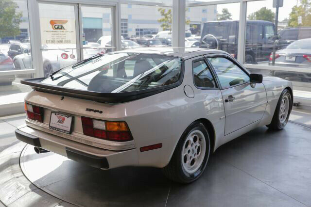 1986 Porsche 944 Coupe - photo 5