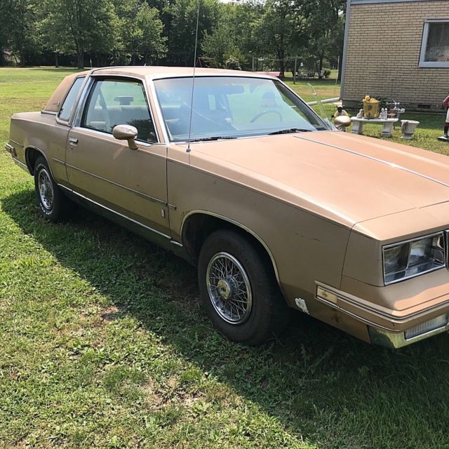 1986 Cutlass Brougham Oldsmobile 1986 Oldsmobile Cutlass Crone