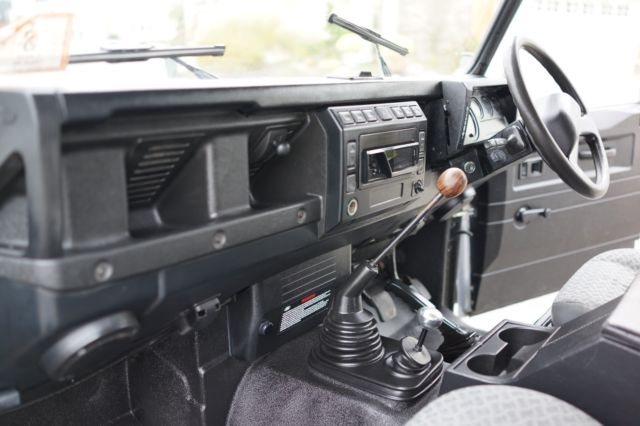 1986 Land Rover Defender DCPU - photo 12