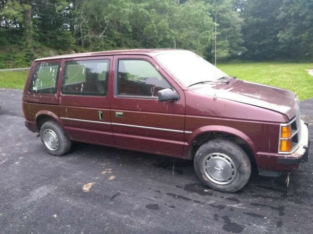 1986 Dodge Caravan Rare 5 Speed Manual 32k Miles! Voyager Mopar Rust Free Shelby 1986 Dodge Caravan Voyager