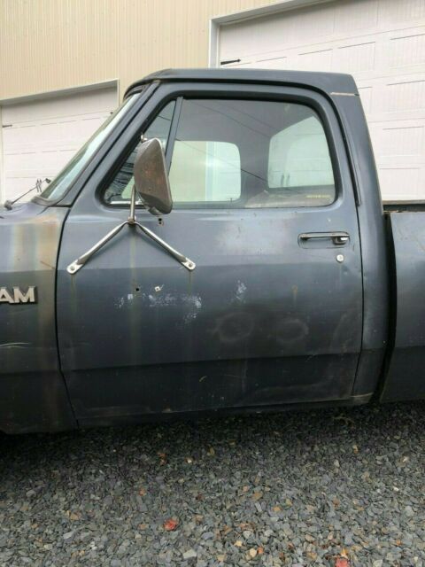 1986 Dodge D150 - photo 4