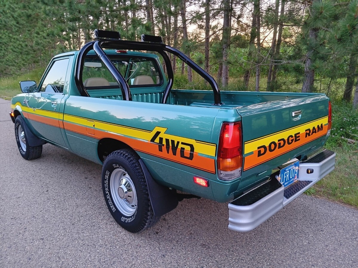 1986 Dodge Other Pickups Sport - photo 5