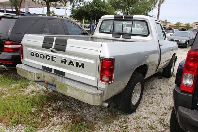 1986 Dodge RAM -- - photo 6