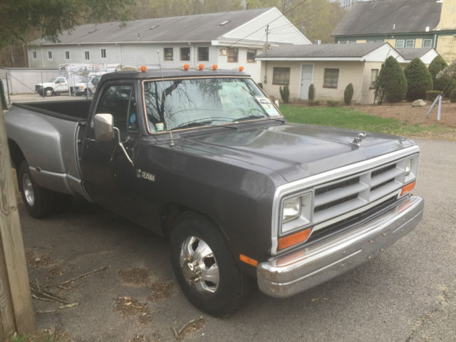 1986 Dodge Ram 3500 - photo 10