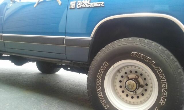 1986 Dodge Ramcharger - photo 2