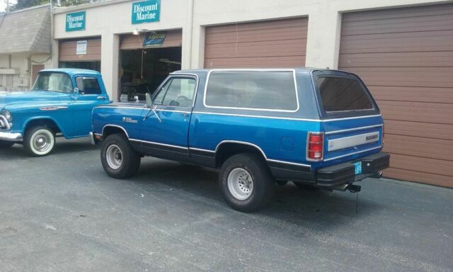1986 Dodge Ramcharger - photo 3