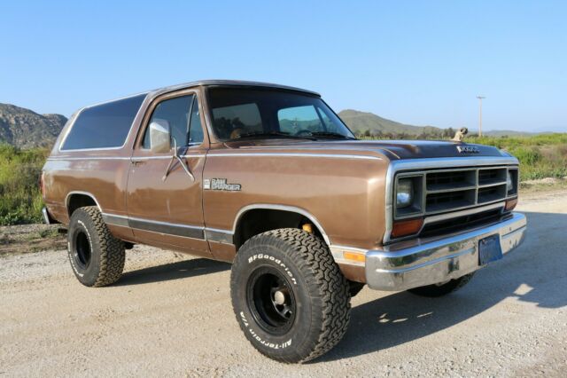 1986 Dodge Ramcharger SE Royal - photo 2