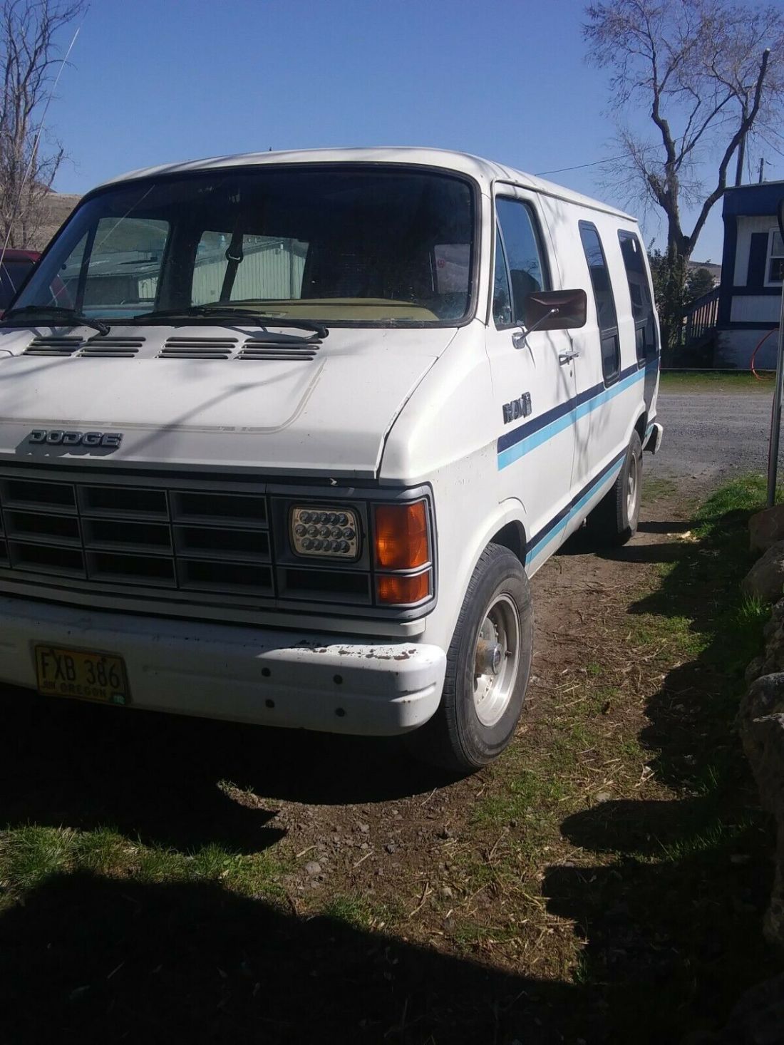 1986 Dodge Ram Van B150 - photo 2