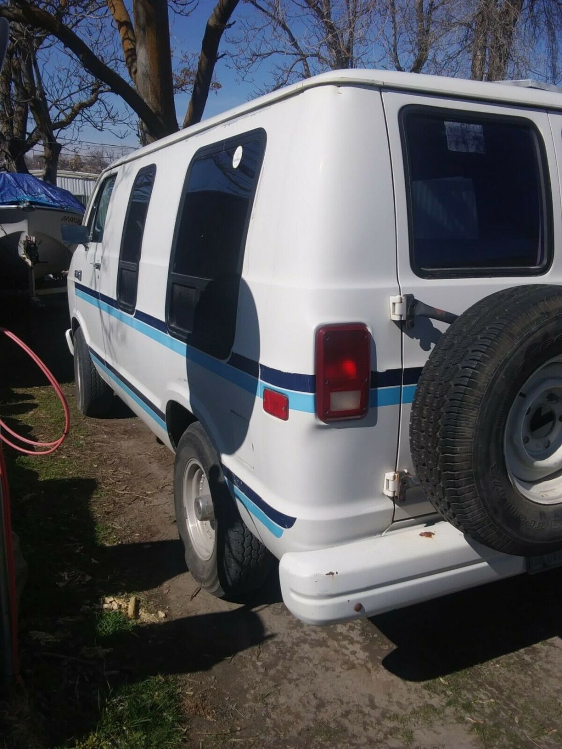 1986 Dodge Ram Van B150 - photo 3