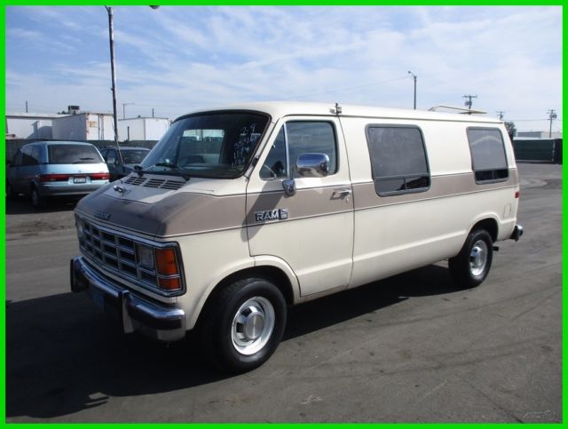 1986 Dodge Ram Van B250 Used 5.2L V8 16V Automatic NO RESERVE 1986 Dodge Ram Van B250