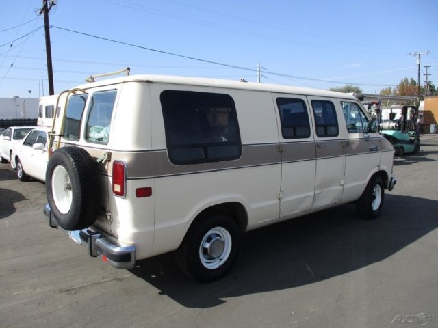 1986 Dodge Ram Van B250 - photo 5