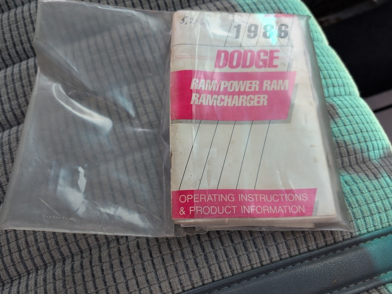 1986 Dodge Ram 1500 - photo 8