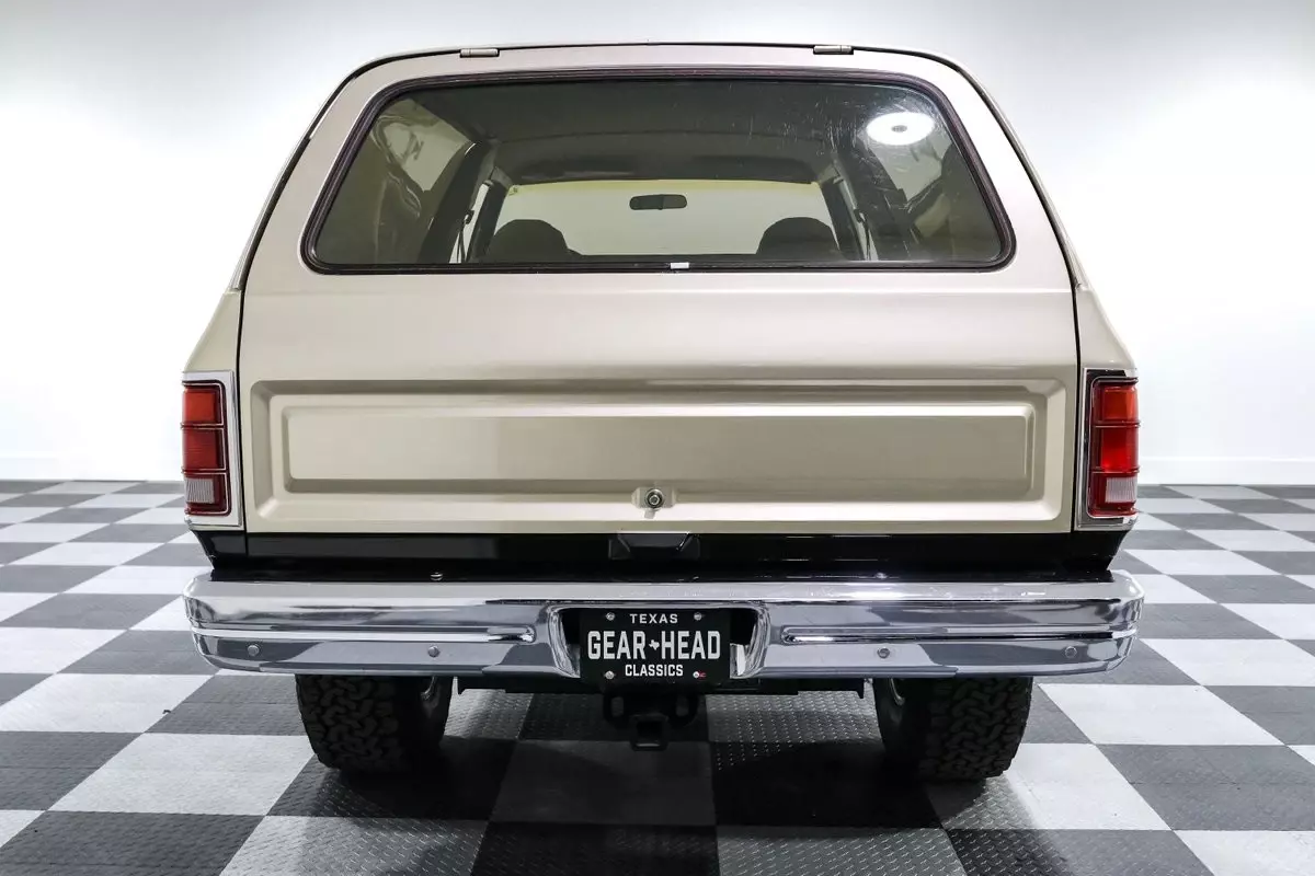 1986 Dodge Ramcharger - photo 6