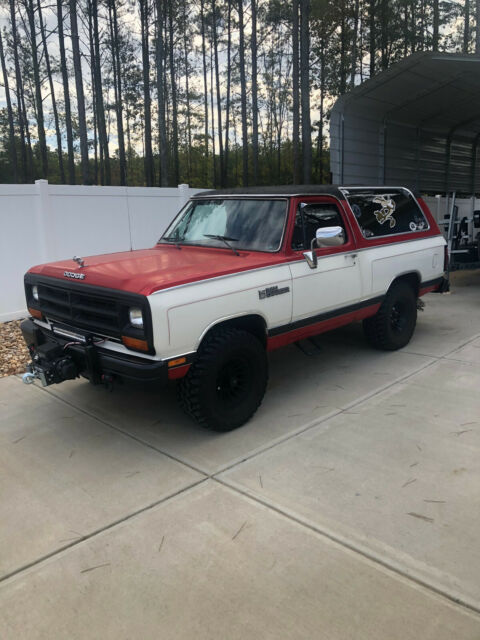 1986 Dodge Ramcharger - photo 3