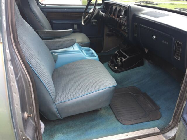 1986 Dodge Ramcharger Royal SE - photo 3