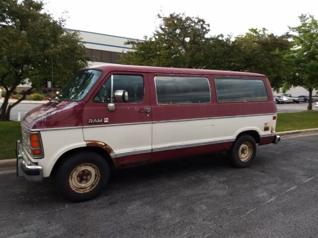 1986 Dodge Ramcharger - photo 4
